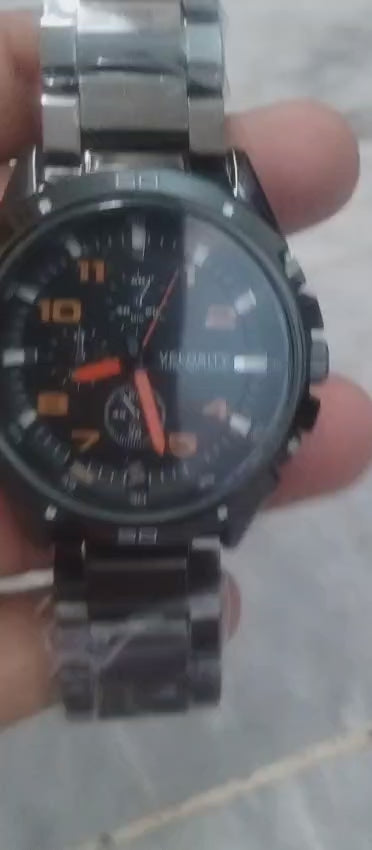 Stainless Steel Men’s Watch – Waterproof, Sporty Design With Box