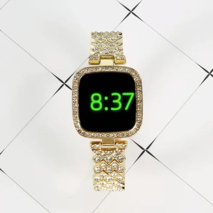 Women's Quartz Movement Water Resistant Square Watch with Chain Strap- 1 Pc