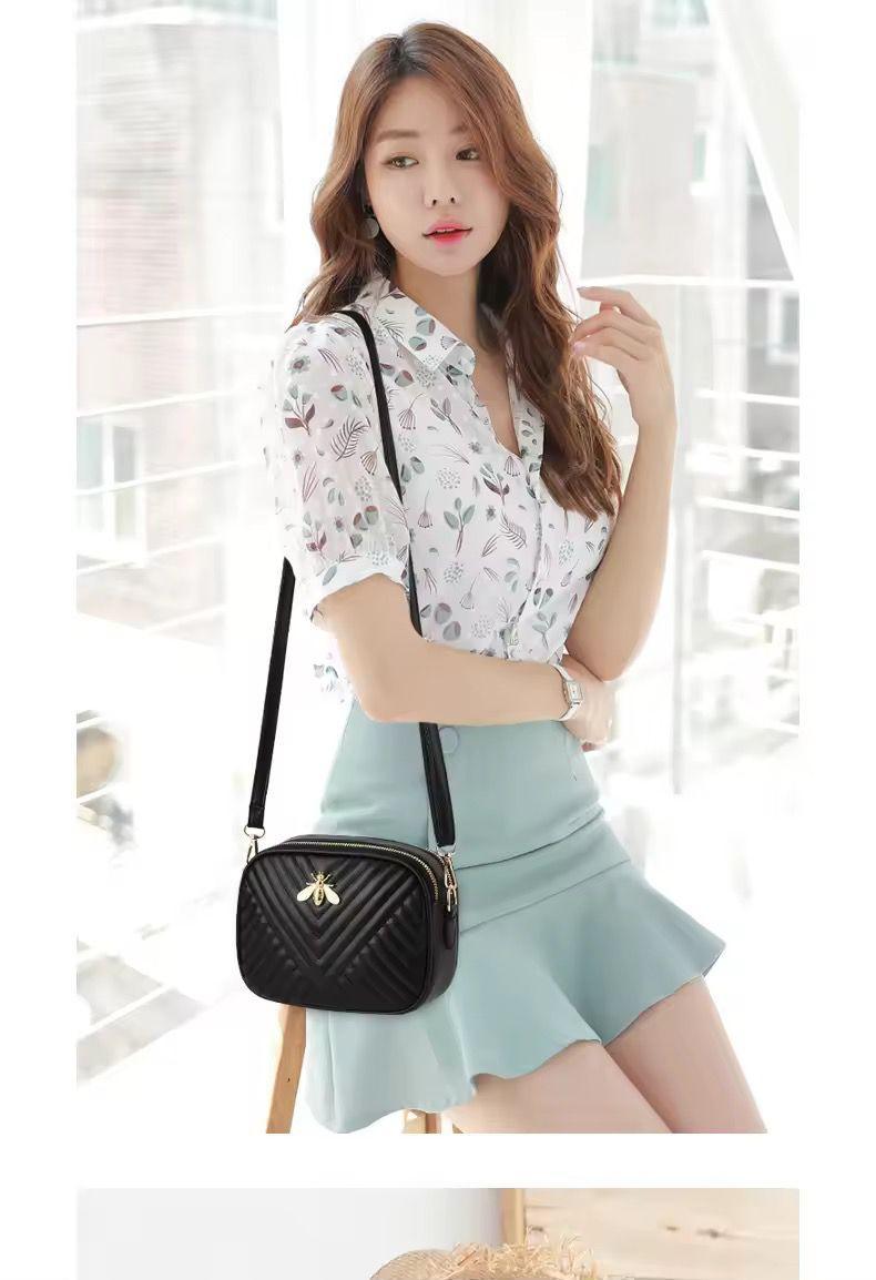 Chic White Girl's Crossbody Bag- 1 Pc With Textured Design